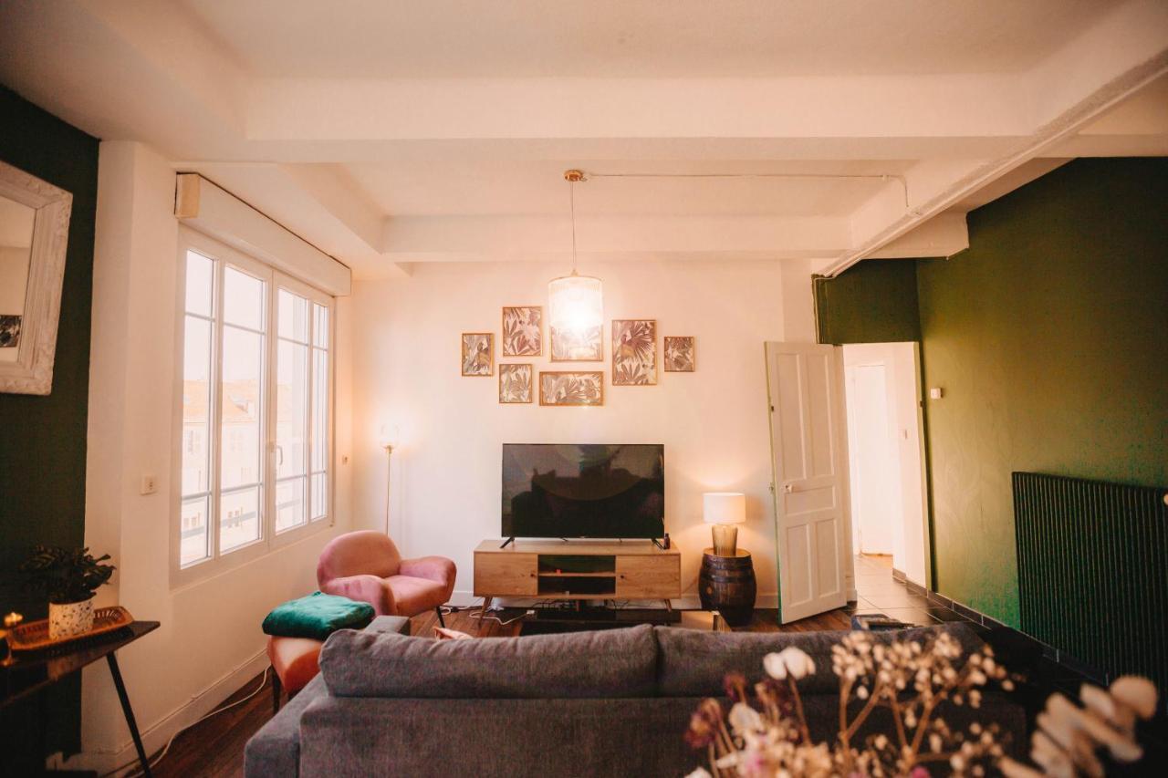Bel Appartement Avec Cachet Pour 6 Μπεζανσόν Εξωτερικό φωτογραφία